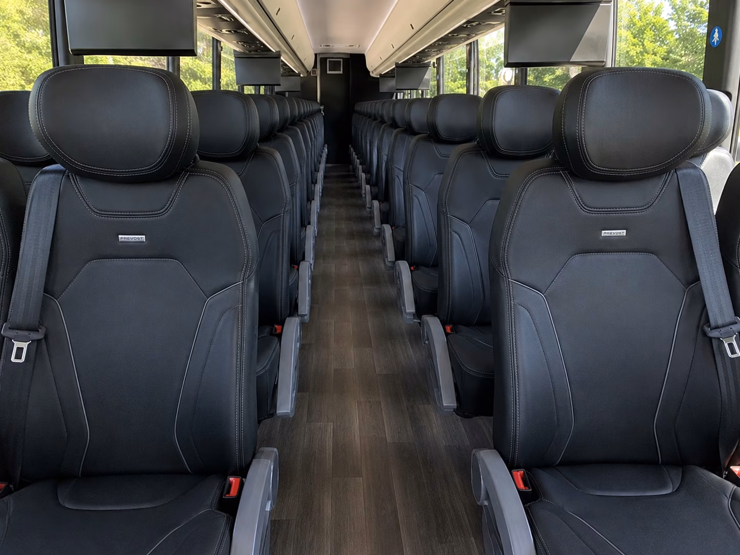 bridal party transportation in hamilton on your wedding day
