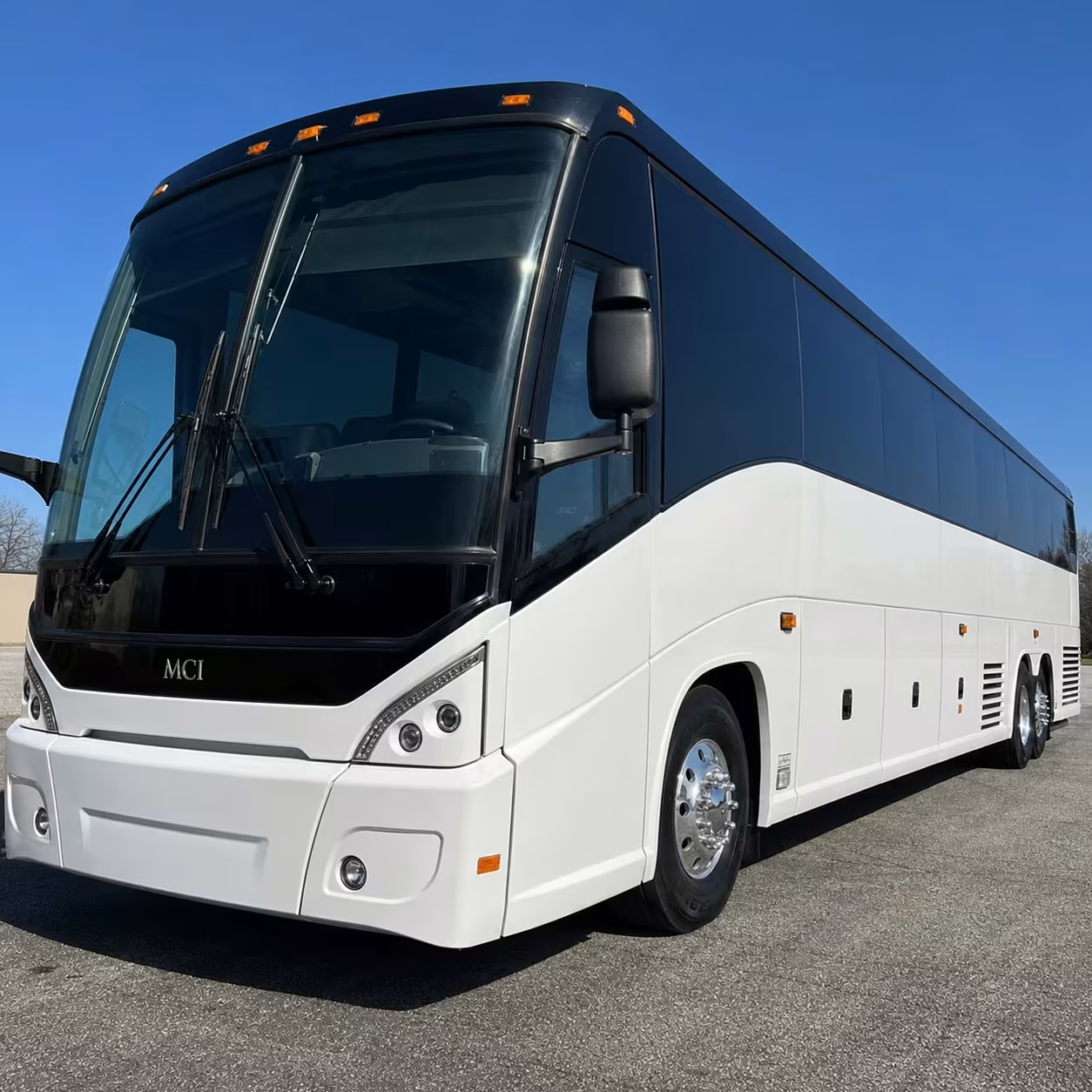 dayton airport shuttle buses from hamilton ohio